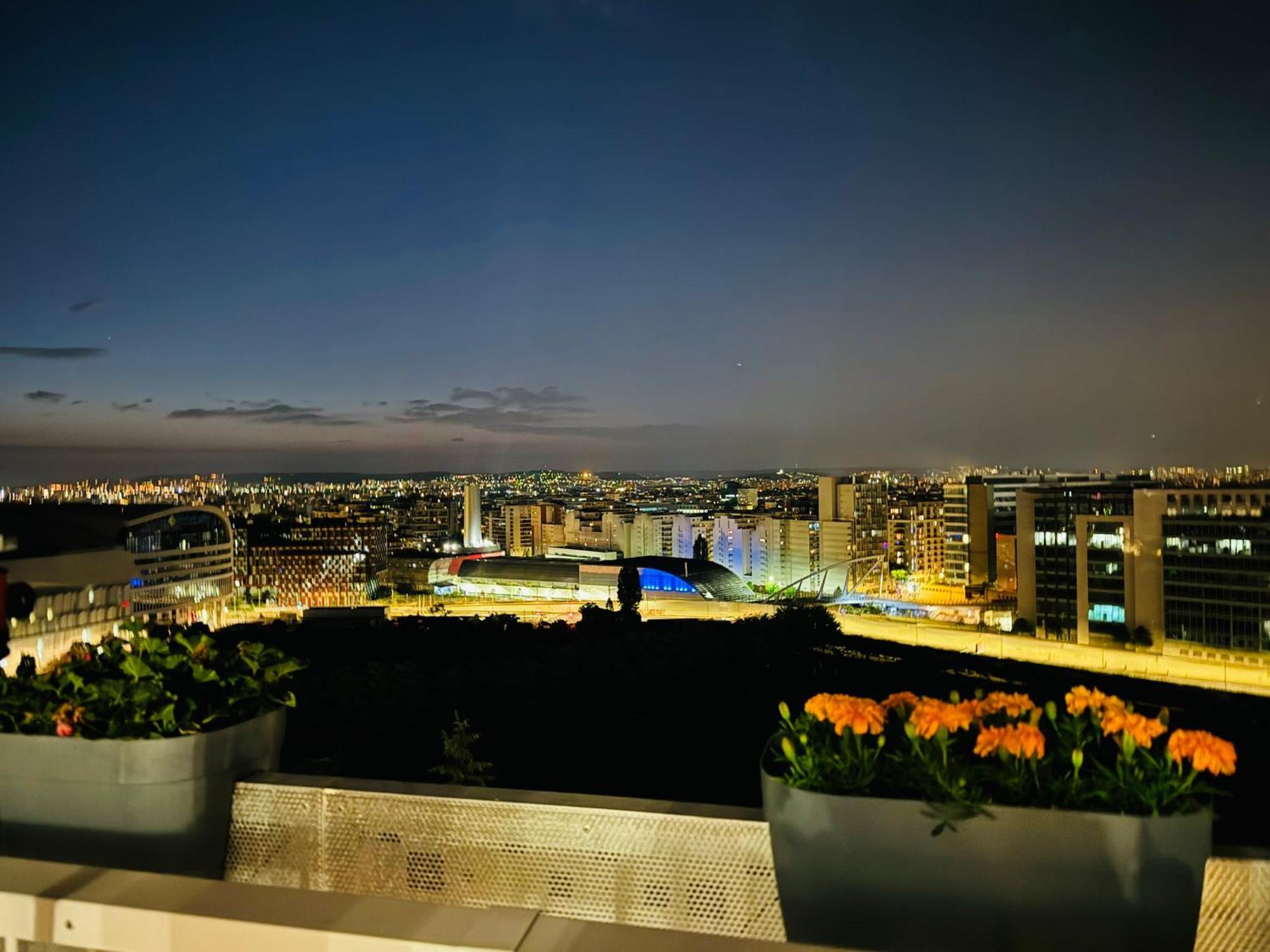 Luxury 2 Rooms Apartment With Balcony พูโต ภายนอก รูปภาพ
